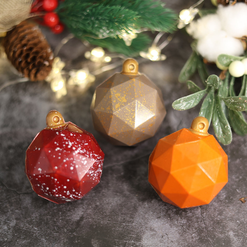 Glob din ciocolata cu lapte