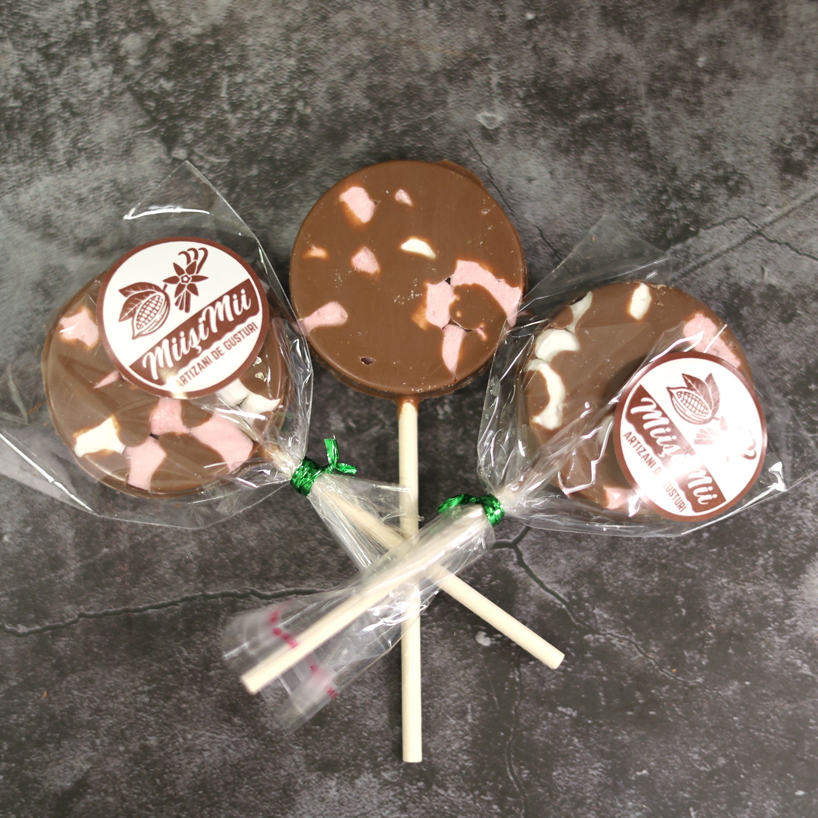 Acadele din ciocolată